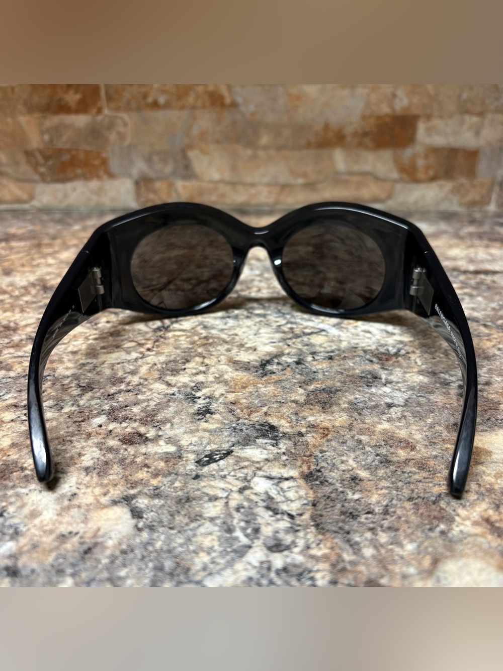 Balenciaga BB0189S Bold Round BB Logo Sunglasses - Picture 4 of 9